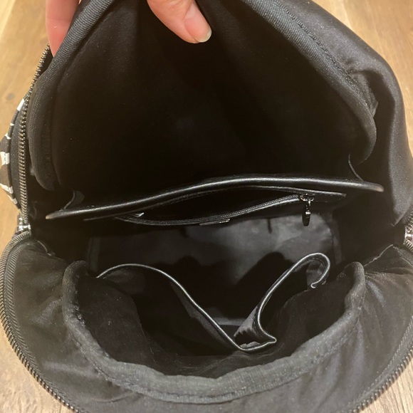 🔹MCM  Visetos Zebra Backpack Small - Picture 10 of 11